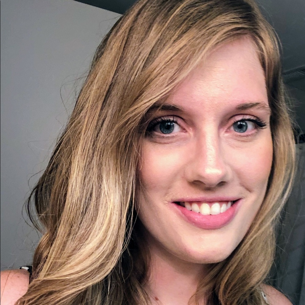 Meet your Posher, Lauren